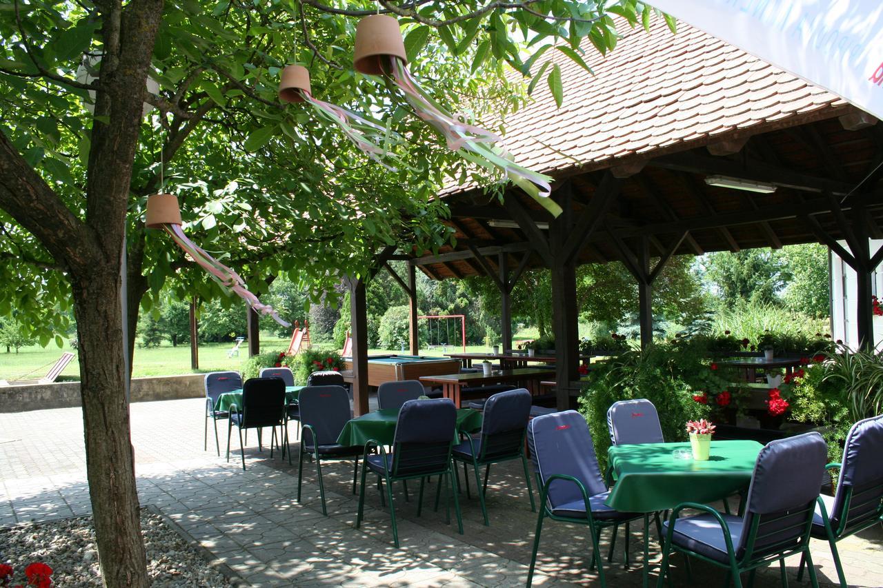 Hotel Golf Donji Vidovec ภายนอก รูปภาพ
